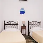Akrogiali *