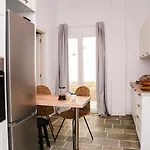 Apartment Akrogiali *