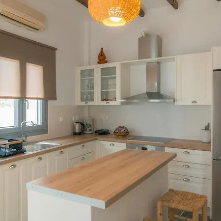 아파트 Akrogiali *