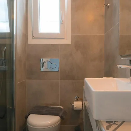 Akrogiali 아파트 *