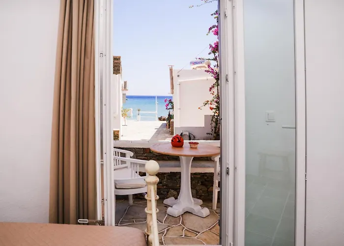 Akrogiali Daire Platis Gialos (Sifnos)